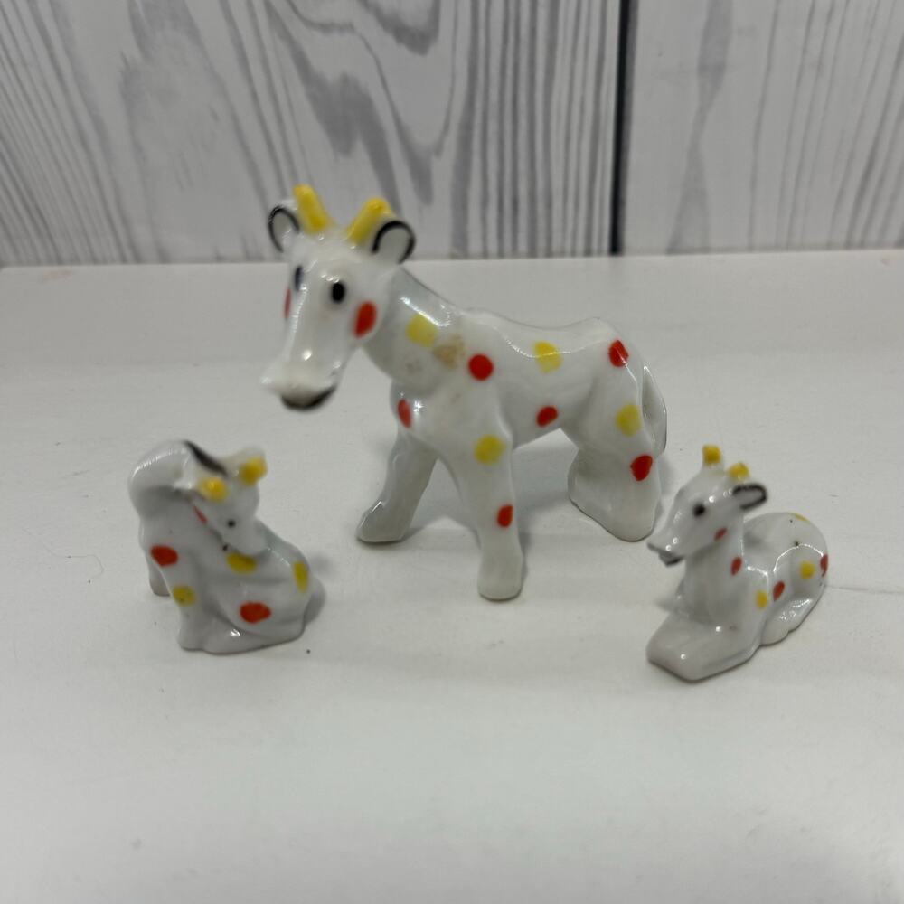 Vintage MCM Set of 3 Ceramic Miniature Giraffe-Horses Polka Dots Japan